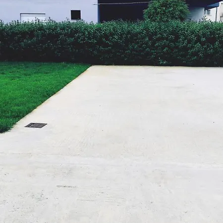 Ghini Venes 2 καλώς ήλθες Trikala (Thessaly)