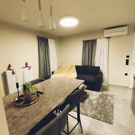 Ghini Venes 2 Καλώς Ήλθες